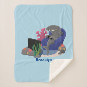 Funny shark die tv-cartoon bekijkt sherpa deken