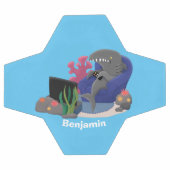 Funny shark die tv-cartoon bekijkt voetbal (Enkel)