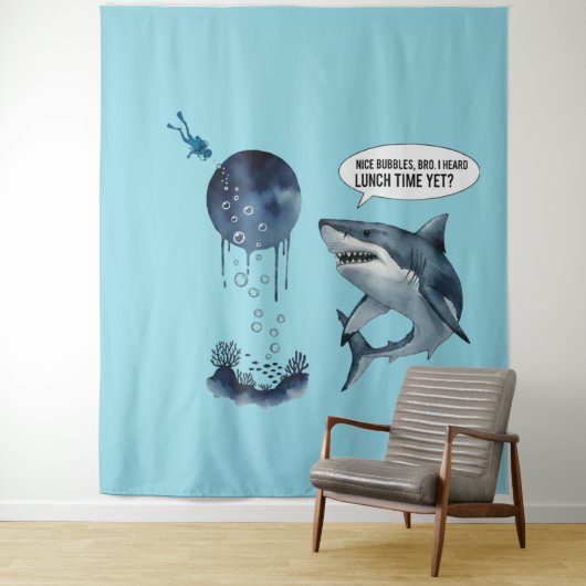 Funny shark diver lunch time :nice bubbles bro wandkleed (In situ)