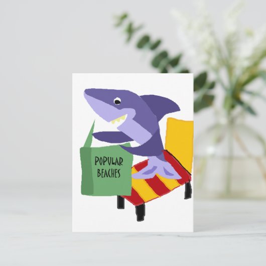 Funny Shark Reading Book over Populaire stranden Briefkaart (Staand voorkant)