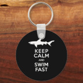 Funny Shark Warning - Houd kalm en snel zwemmen Sleutelhanger (Voorkant)