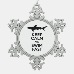 Funny Shark Warning - Houd kalm en snel zwemmen Tin Sneeuwvlok Ornament