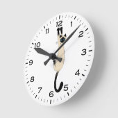 Funny Siamese Cat Hanging On Ronde Klok (Hoek)