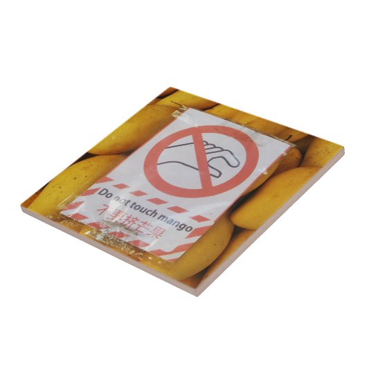 Funny Sign "Niet aanraken mango" Tegeltje (Zijkant)
