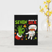 Funny Six Seven 67 Meme 6 7 Christmas Elf Hand Boy Kaart (Gele Bloem)