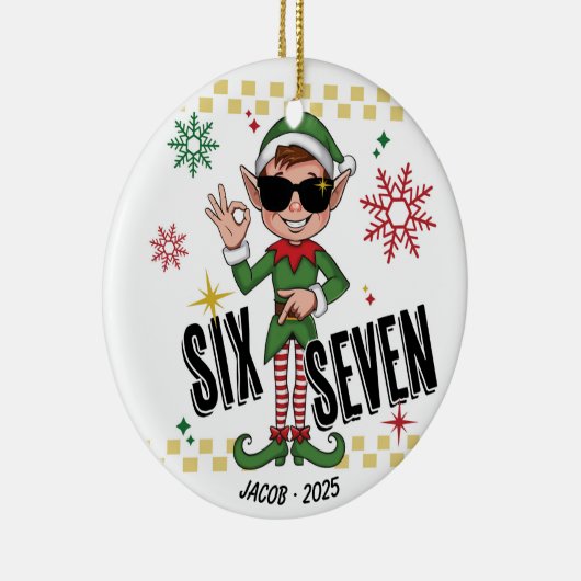 Funny Six Seven 67 Meme Xmas Elf Holiday Custom Keramisch Ornament (Rechts)