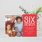 Funny SIX-SEVEN Family Photo Christmas Feestdagenkaart (Staand voorkant)