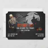 Funny Skeleton Halloween Party Invitation Kaart (Achterkant)