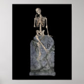 Funny Skeleton op Tombstone Halloween Poster (Voorkant)
