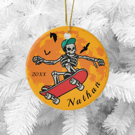 Funny Skeleton Skateboarding Halloween Moon Name Keramisch Ornament