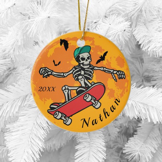 Funny Skeleton Skateboarding Halloween Moon Name Keramisch Ornament