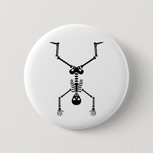 Funny skull doing handstand ronde button 5,7 cm (Voorkant)