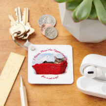 Funny Slapten Kitten in Red Basket Foto op maat