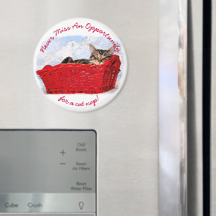 Funny Slapten Kitten in Red Basket, op maat gemaak Magneet