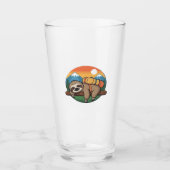 Funny Sloth Hiking Classic T-Shirt_1 Glas (Voorkant)