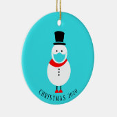 Funny Snowman in Face Mask Persoonlijke Kerstmis Keramisch Ornament (Rechts)
