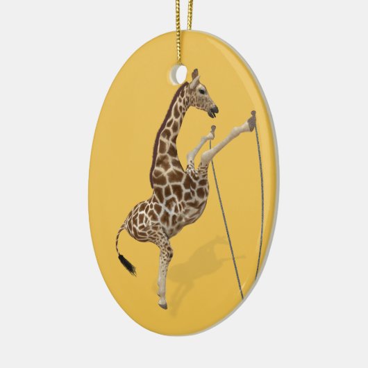 Funny Sporty Giraffe Keramisch Ornament (Links)