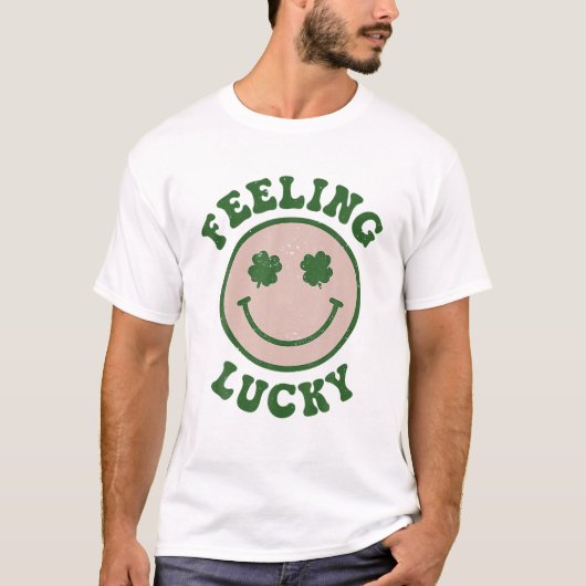 Funny St Patrick Day Feeling Lucky Smile Face Meme T-shirt (Voorkant)