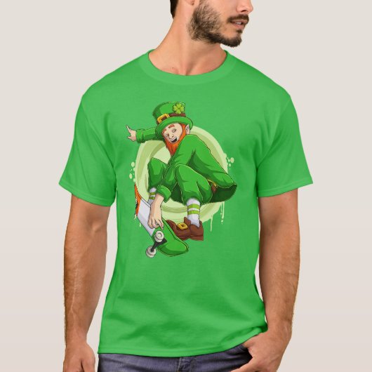 Funny St Patrick's day Leprechaun Skateboard T-shirt (Voorkant)