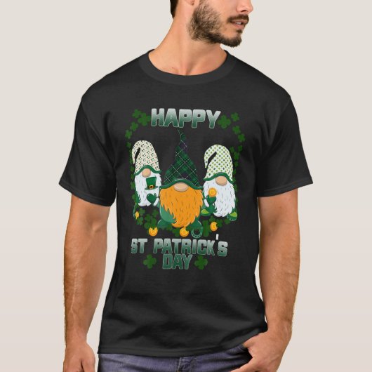 Funny St Patrick's Day Three Gnome Shamrock Green T-shirt (Voorkant)