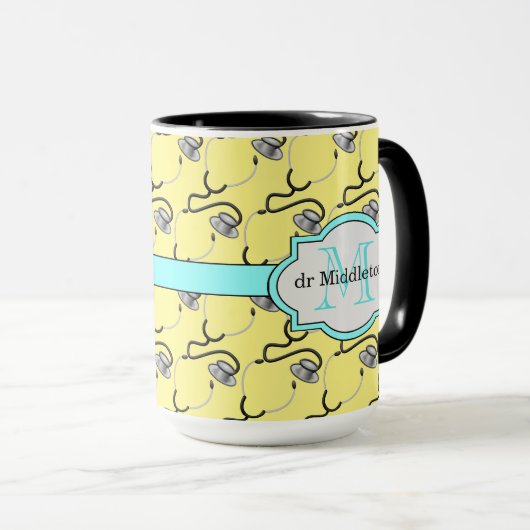 Funny stethoscopen voor artsen op gele naam mok (Voorkant rechts)