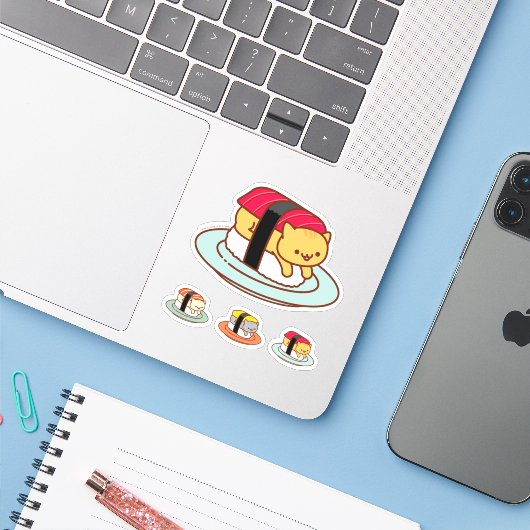 Funny Stickers - SUSHI CATS - MAGURO (Laptop met iPhone)
