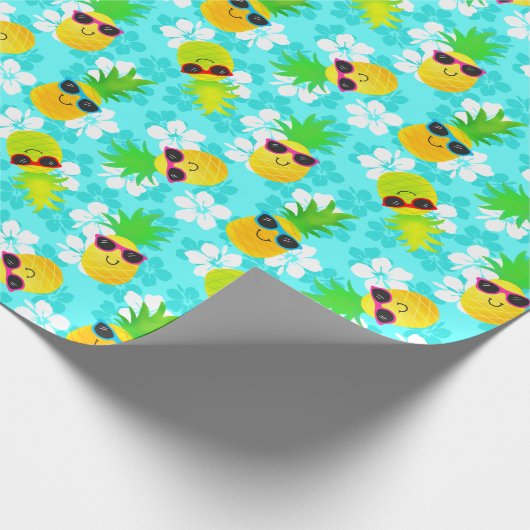 Funny Summer Tropical Pineapples Cadeaupapier (Hoek)
