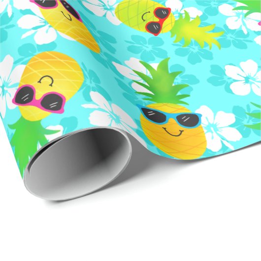 Funny Summer Tropical Pineapples Cadeaupapier (Rol Hoek)