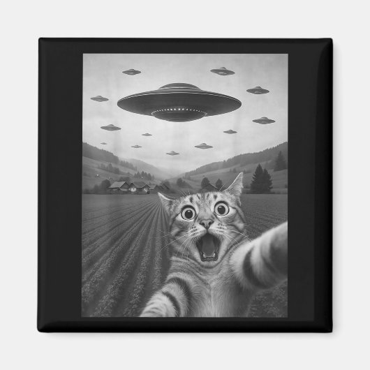 Funny Surprised Ed Cat Selfie With Alien Ufo Cat U Magneet (Voorkant)