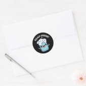 Funny Surprised Soap Pun Dark BG Ronde Sticker (Envelop)