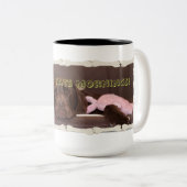 Funny suwsy Chocolate Lab met speelgoedfoto's Tweekleurige Koffiemok (Voorkant rechts)