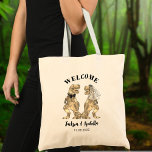 Funny T Rex Bride en Groom Wedding Welcome Tote Bag<br><div class="desc">Welkom uw bruiloft gasten met deze grappige dinosaurus T Rex bruid en bruidegom tas. Voeg alle dagen survival gunsten zoals flessenwater, tabletten voor hoofdpijn en speelgoed en tafelspellen voor kinderen die het evenement bijwonen. Gemakkelijk aan te passen met de namen van de bruid en de bruidegoms en de trouwdatum. T...</div>