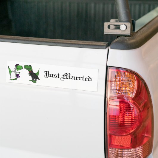 Funny T-rex Dinosaur Bride en Groom Wedding Art Bumpersticker (Op Truck)