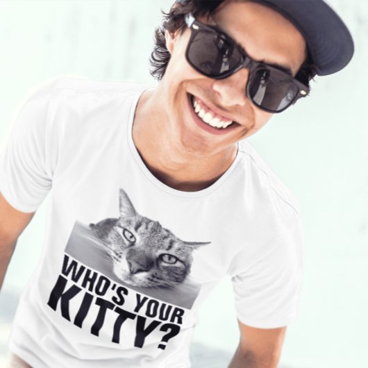 FUNNy tabby CAT T-SHIRT, wie is jouw kat Tri-Blend Shirt