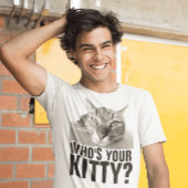 FUNNy tabby CAT T-SHIRT, wie is jouw kat Tri-Blend Shirt