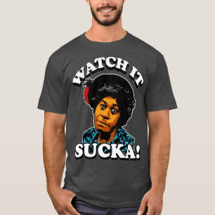 Funny tante Esther kijkt naar SuckaT T-shirt