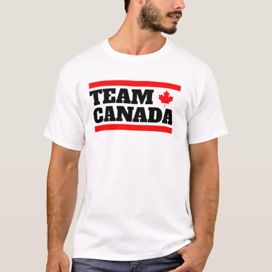 Funny Team Canada Squad Maple Leaf Canadian Flag C T-shirt (Voorkant)