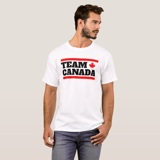 Funny Team Canada Squad Maple Leaf Canadian Flag C T-shirt (Voorkant volledig)