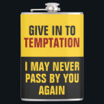 Funny Temptation custom monogram kolf Heupfles<br><div class="desc">"Geef toe aan de verleiding - ik kan nooit meer door je heen".</div>