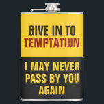 Funny Temptation custom monogram kolf Heupfles<br><div class="desc">"Geef toe aan de verleiding - ik kan nooit meer door je heen".</div>