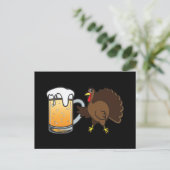 Funny Thanksgiving Turkije en gekoelde bier Feestdagenkaart (Staand voorkant)