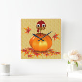 Funny Thanksgiving Turkije in Pumpkin Vierkante Klok (Huis)