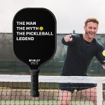 Funny The Man, Myth, Pickleball Legend Custom Text Pickleball Paddle<br><div class="desc">Je kent toch wel iemand die deze grappige paddle verdient met de tekst "Het Man, de mythe, de Pickleball Legend". Het ontwerp kenmerkt Vette Witte tekst die tegen een zwarte achtergrond wordt geplaatst en door een gele pickleball wordt benadrukt (u kunt de achtergrondkleur gemakkelijk veranderen). Voeg 2 lijnen van douanetekst...</div>