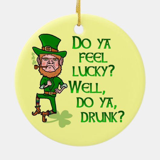 Funny Tough Lucky Drink Leprechaun Keramisch Ornament (Achterkant)