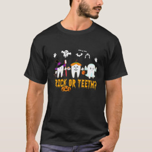 Funny Trick or Teeth Dentist Halloween Costume Den T-shirt