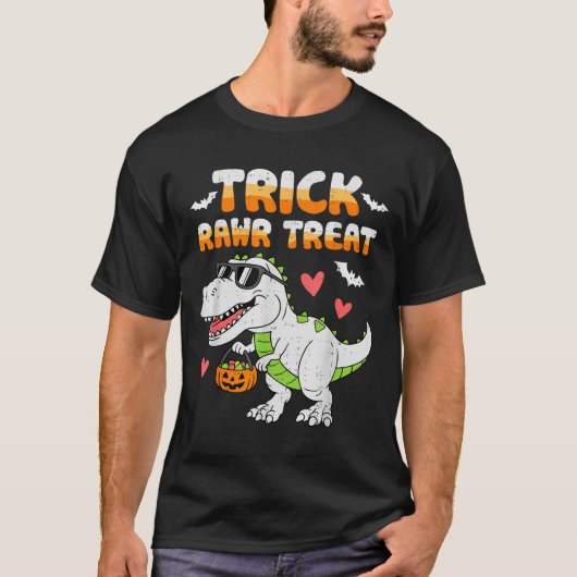 Funny Trick Rawr Treat Dinosaur T Rex Halloween To T-shirt (Voorkant)