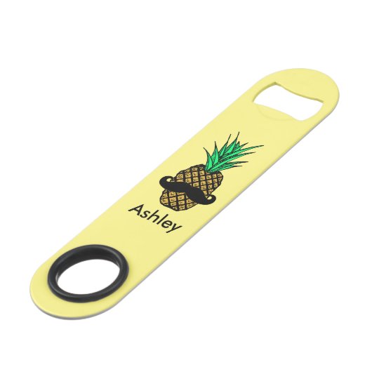 Funny Tropical Pineappel met Mustache Monogram Speed Flessenopener (Achterkant Gekanteld)