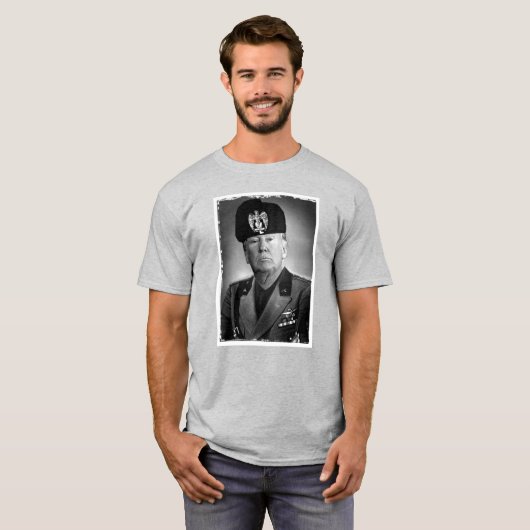 Funny Trump als Il Duce Political Satire T-shirt (Voorkant volledig)