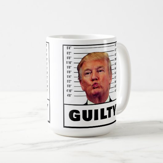 Funny Trump Guilty Koffiemok (Voorkant rechts)