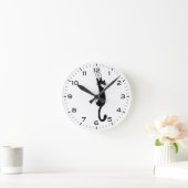 Funny Tuxedo Cat Hanging On Black and White Ronde Klok (Huis)